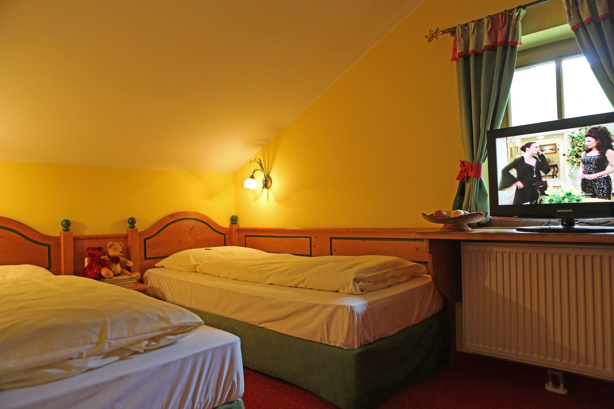 Hotel Sommerhof Gosau Exterior photo